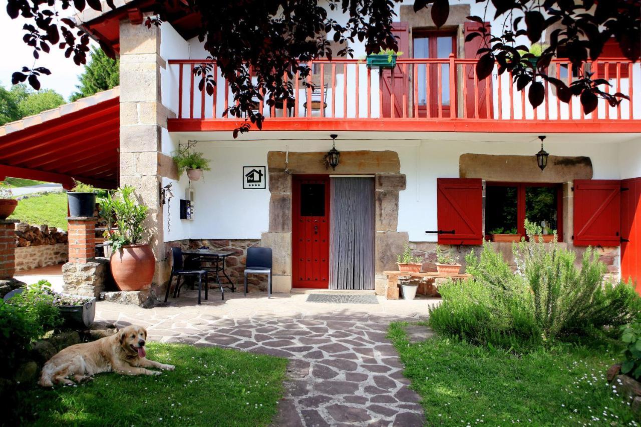 Maison d'hôtes Casa Rural Malkornea à Maya del Baztán Extérieur photo